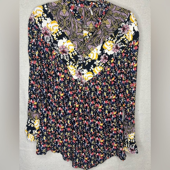 Free People Wildflower Fields Henley Tunic Blouse small - Picture 3 of 15